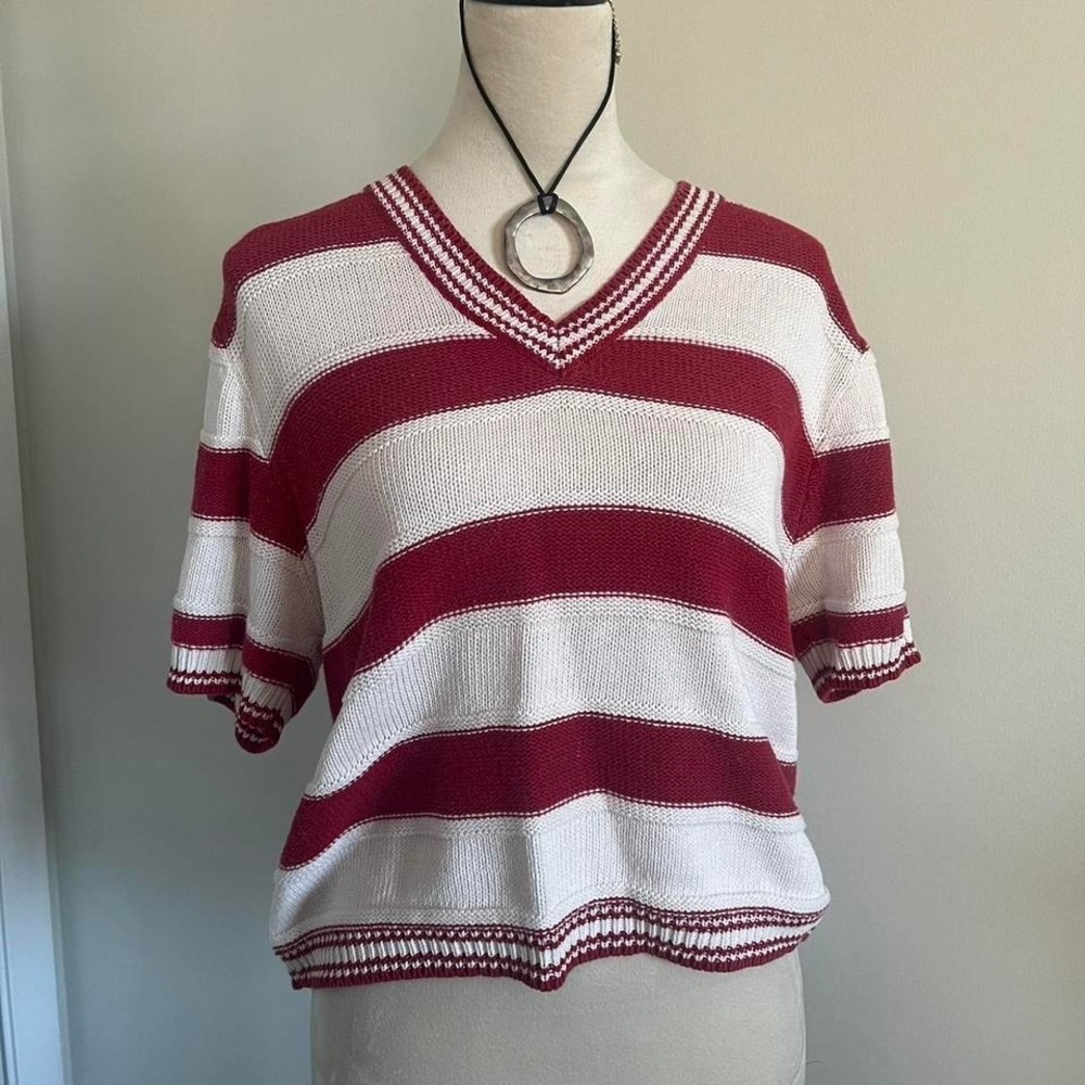 Vintage striped knitted red sweater v neck top 90s early 2000s